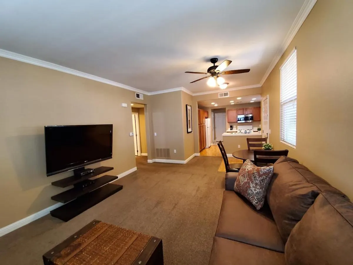 Aparthotel Exclusive Westlake Condo W/ Gym, Pool, Washer & Dryer In Unit & Private Garage Sacramento